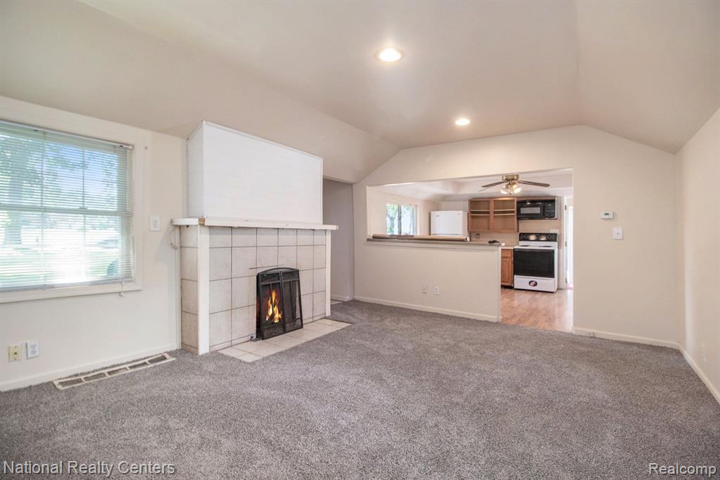 16750 Middlebelt Road Livonia, MI 48154 - Photo 12 of 18