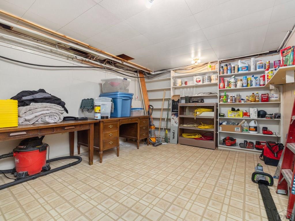 24675 Hillside Road Pueblo, CO 81006 - Photo 34 of 70