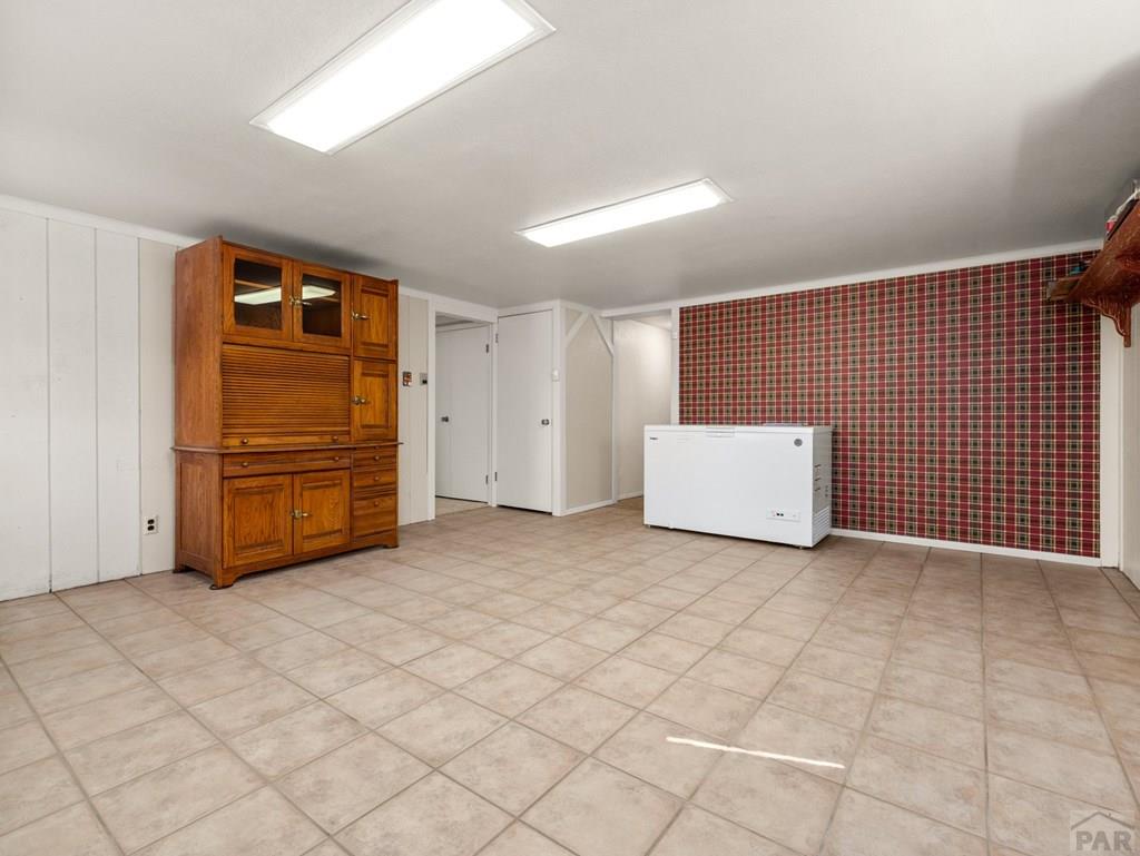 24675 Hillside Road Pueblo, CO 81006 - Photo 39 of 70