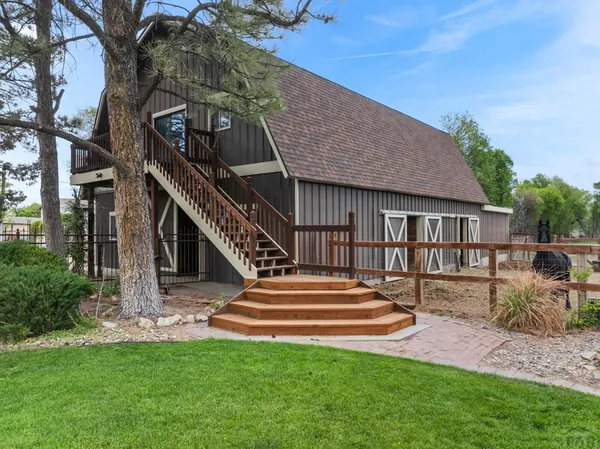 $749,000 | 24675 Hillside Road, Pueblo, CO 81006