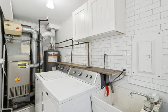 $469,000 | 2321 Lee Street, Evanston, IL 60202