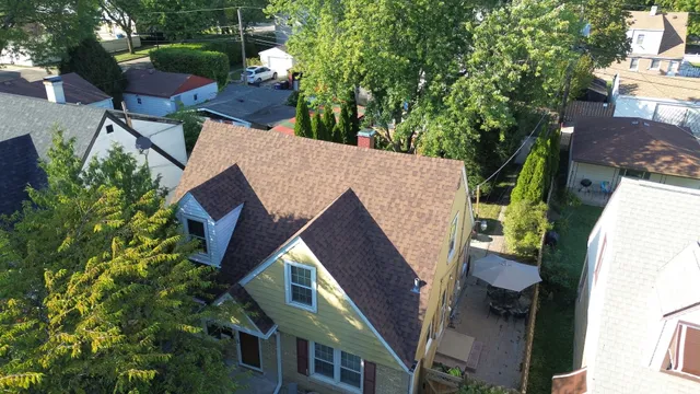 $469,000 | 2321 Lee Street, Evanston, IL 60202