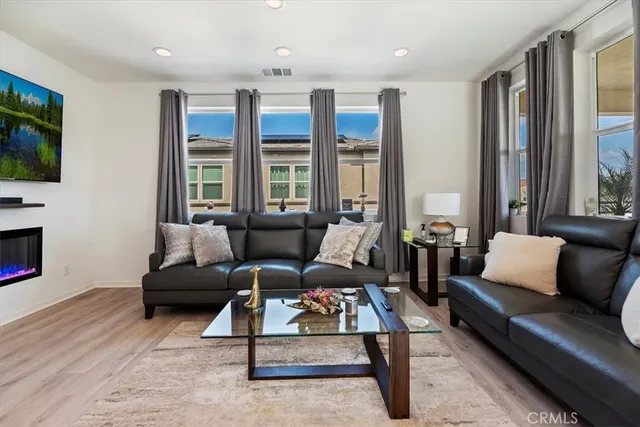 $570,000 | 32687 Brunello Way, Temecula, CA 92591