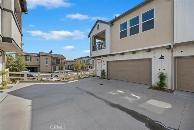 $570,000 | 32687 Brunello Way, Temecula, CA 92591