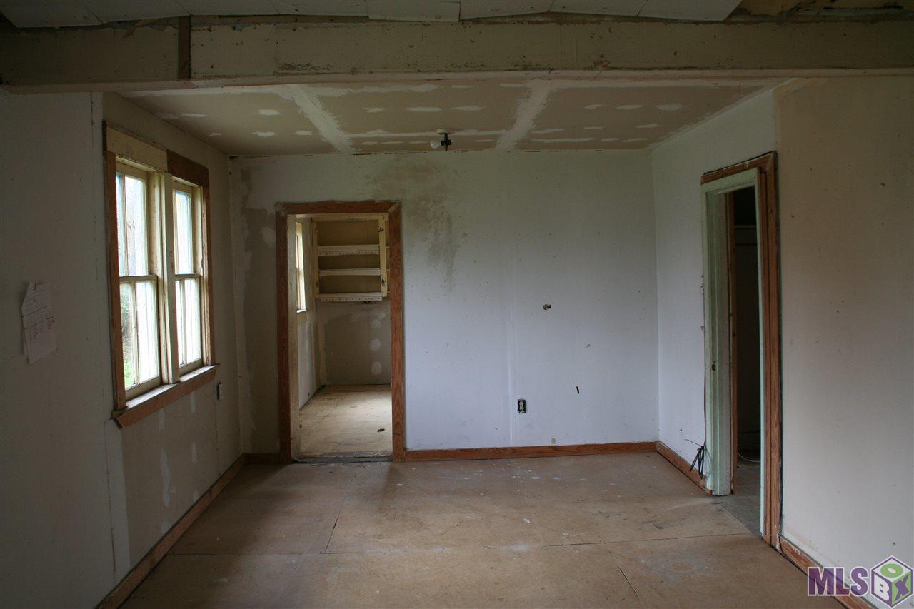 2106 68th Avenue Baton Rouge, LA 70807 - Photo 8 of 12 Gallery Image 8