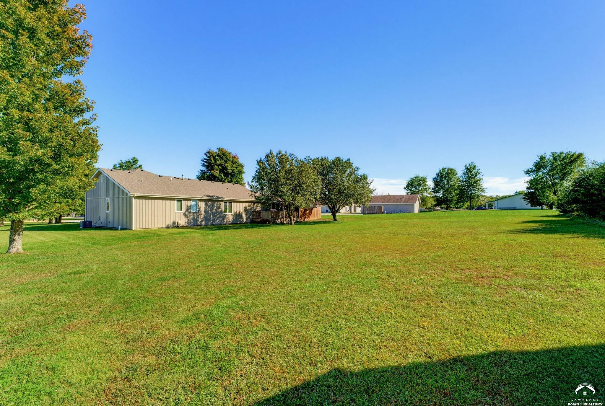 1185 East 1067th Road Lawrence, KS 66047 - Photo 48 of 73 Gallery Image 48