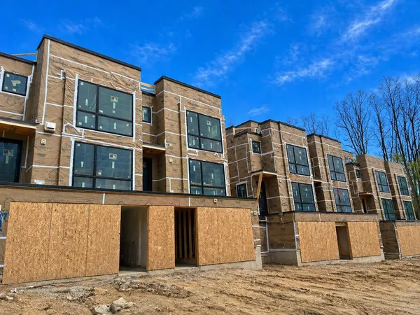 $1,575,000 | 1132 Longshore Drive, Unit #2, Ann Arbor, MI 48103