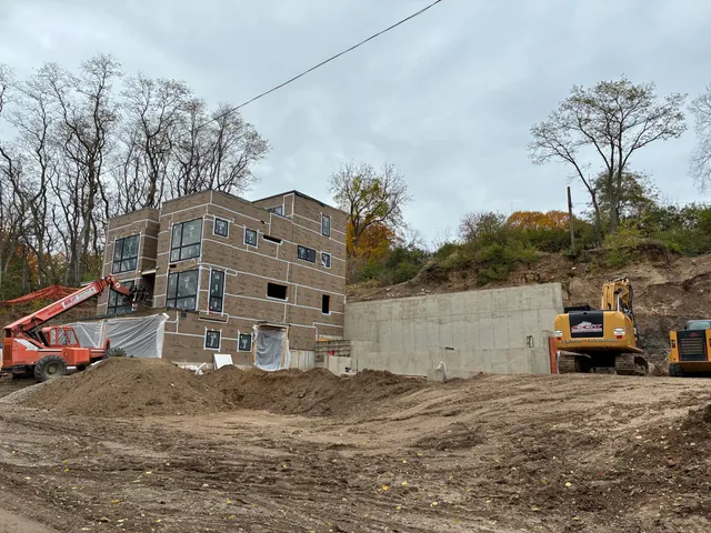 $1,575,000 | 1132 Longshore Drive, Unit #2, Ann Arbor, MI 48103