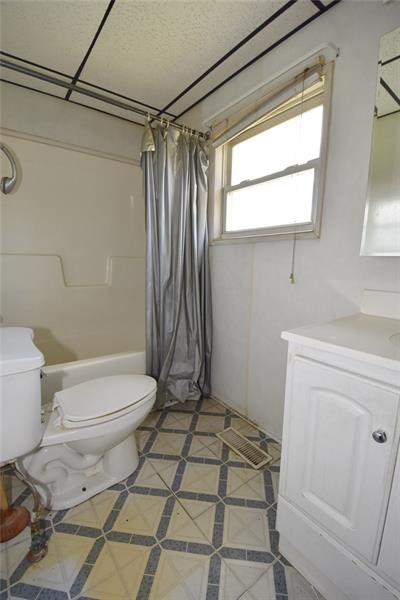 51 2nd Street Slovan, PA 15078 - Photo 14 of 24 Gallery Image 14