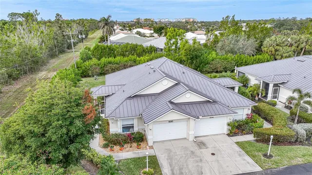 $295,000 | 530 Islamorada Boulevard, Punta Gorda, FL 33955