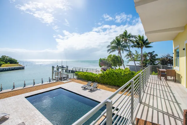 $4,175,000 | 2010 Sombrero Beach Road, Marathon, FL 33050