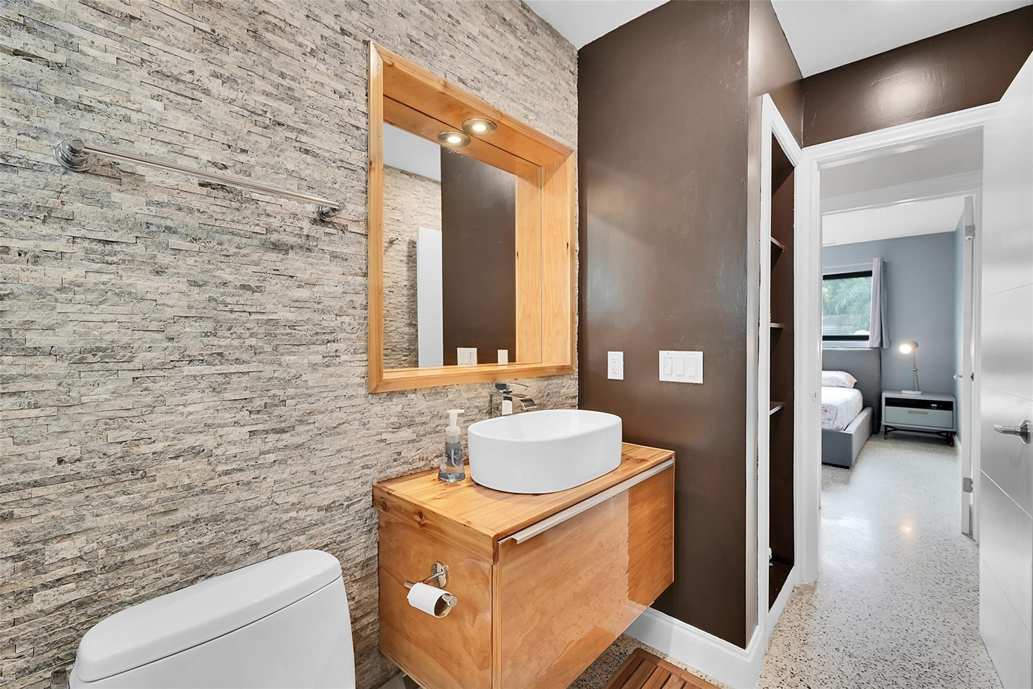 535 Northeast 113th Street Miami, FL 33161 - Photo 35 of 47 Photo 35