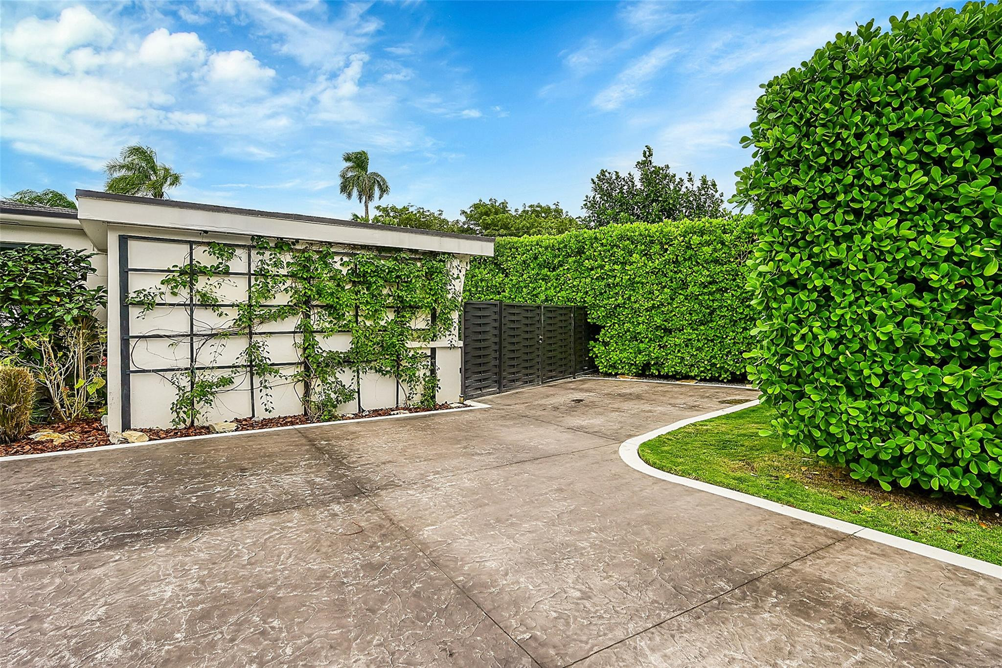 535 Northeast 113th Street Miami, FL 33161 - Photo 47 of 47 Photo 47