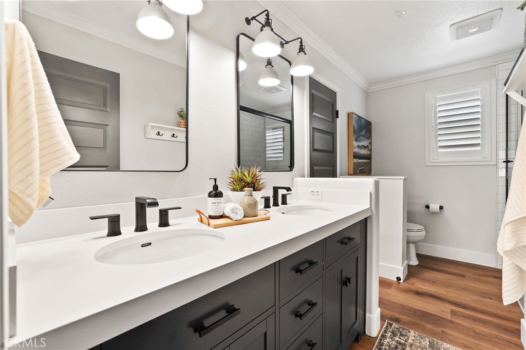 15 Santa Lucia Dana Point, CA 92629 - Photo 31 of 53 Downstairs guest bathroom