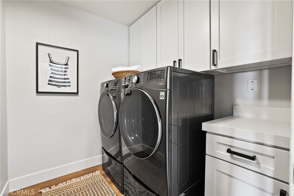 15 Santa Lucia Dana Point, CA 92629 - Photo 32 of 53 Laundry room