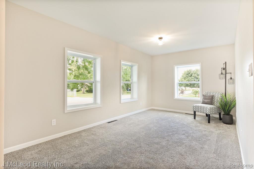 8427 State Road Millington, MI 48746 - Photo 17 of 39