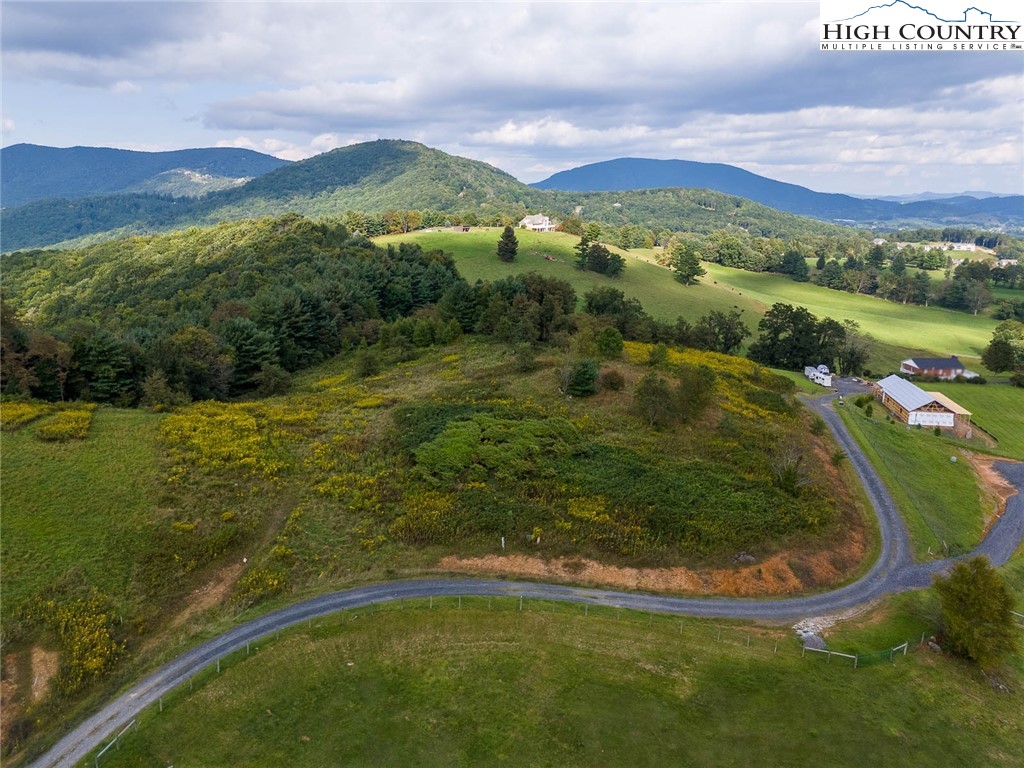 Macomb Ridge Road West Jefferson, NC 28694 - Photo 15 of 28 Gallery Image 15