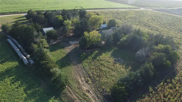 $156,000 | 419 1200 Avenue, Abilene, KS 67410