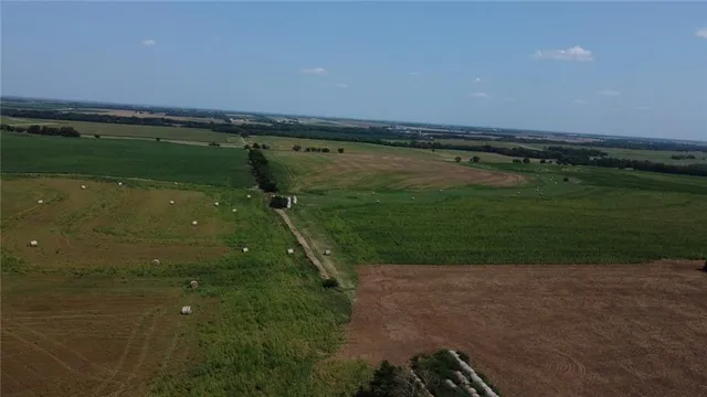 $156,000 | 419 1200 Avenue, Abilene, KS 67410