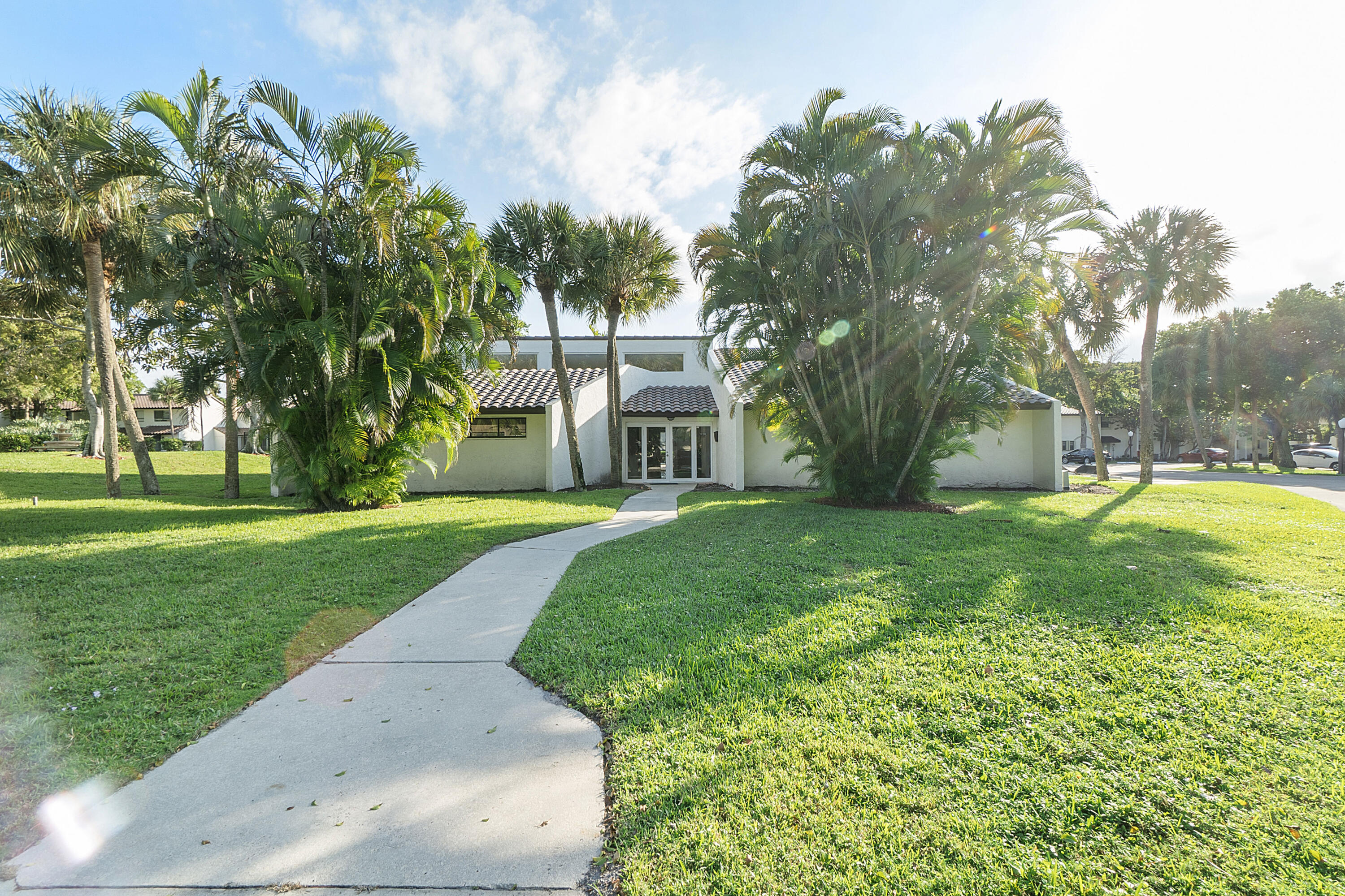 7200 Northwest 2nd Avenue, Unit 19 Boca Raton, FL 33487 - Photo 33 of 38 Clubhouse