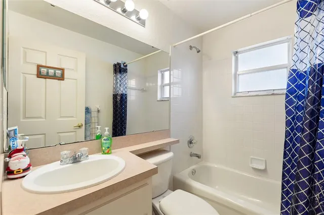 $247,000 | 5750 Harbor Isle Boulevard, Winter Haven, FL 33884