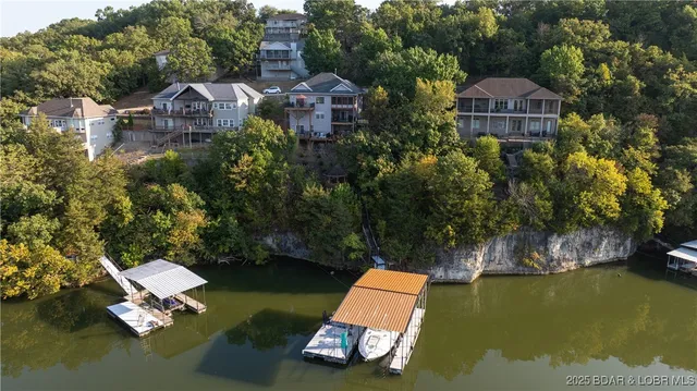 $994,900 | 531 Minnowbrook Road, Camdenton, MO 65020