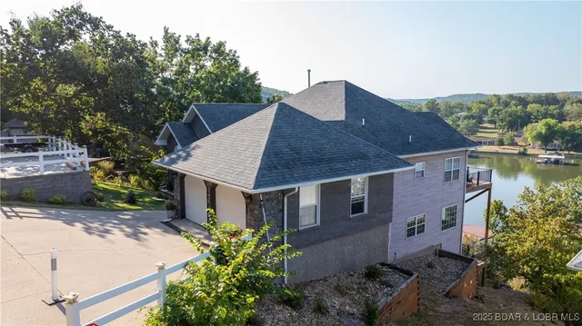 $994,900 | 531 Minnowbrook Road, Camdenton, MO 65020