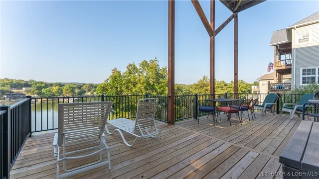 $994,900 | 531 Minnowbrook Road, Camdenton, MO 65020