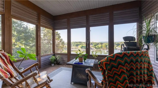 $994,900 | 531 Minnowbrook Road, Camdenton, MO 65020