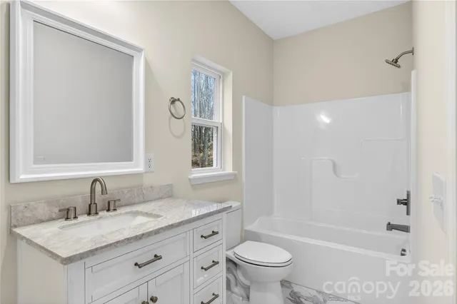 $450,000 | 140 Meadowfall Lane, Troutman, NC 28166