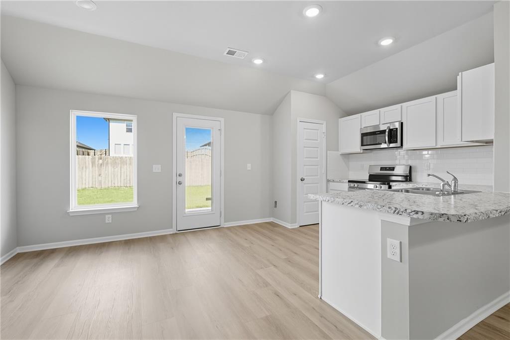 20361 West 194th Terrace Spring Hill, KS 66083 - Photo 3 of 10