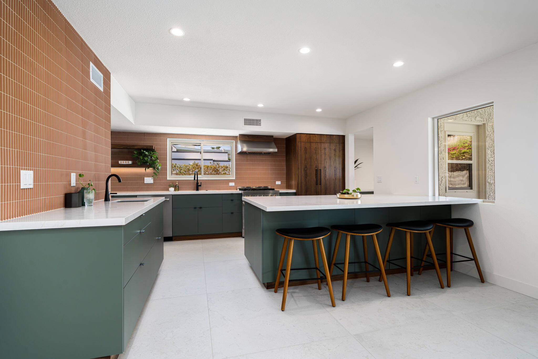 48335 Alan Circle Palm Desert, CA 92260 - Photo 18 of 33 29-web-or-mls-TKAlan_OPMG_0725_029