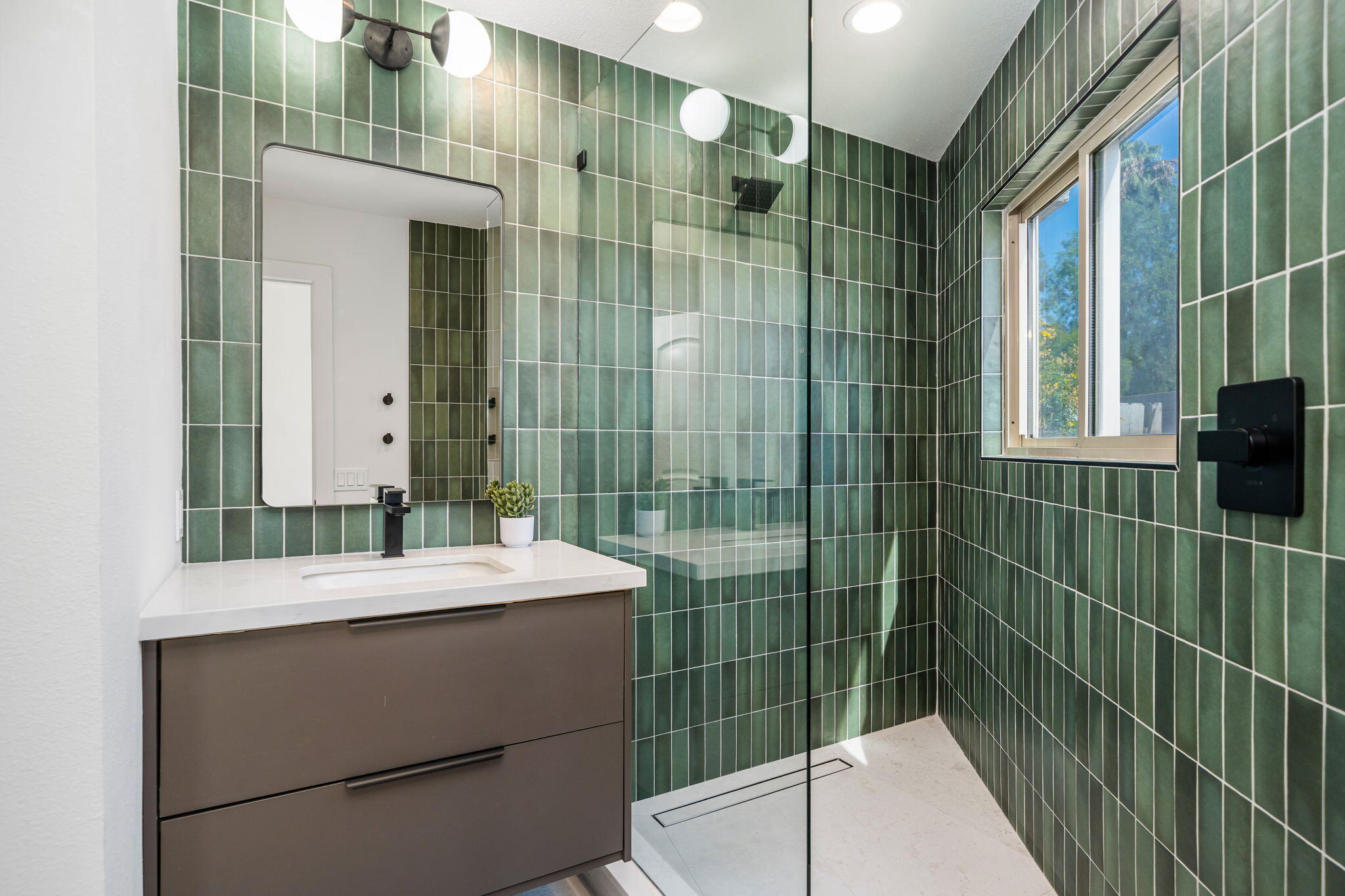 48335 Alan Circle Palm Desert, CA 92260 - Photo 25 of 33 57-web-or-mls-TKAlan_OPMG_0725_057