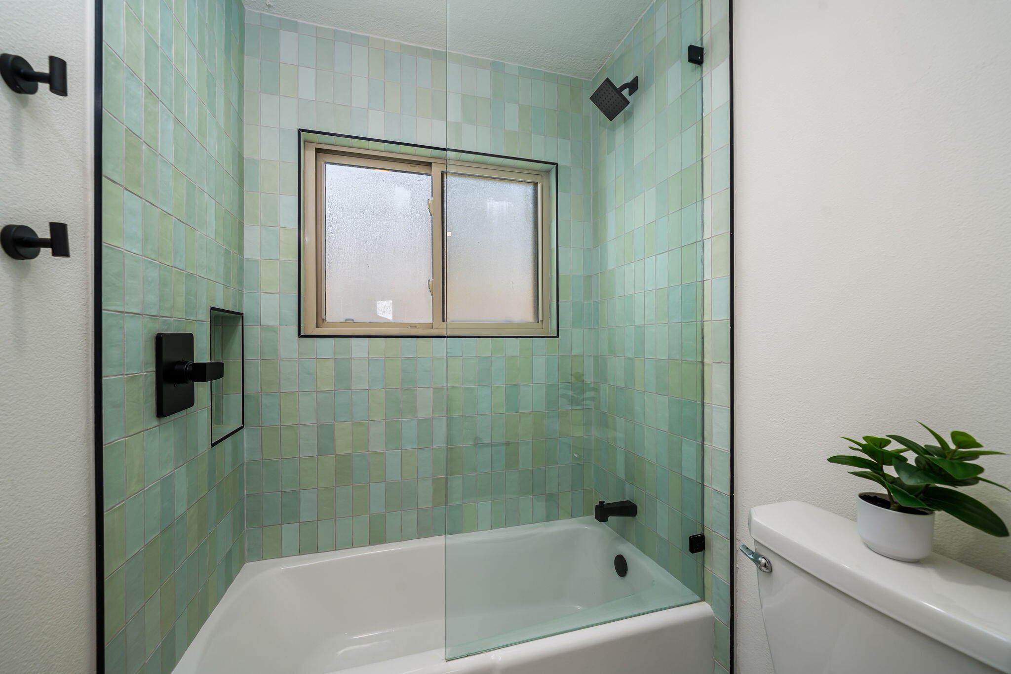 48335 Alan Circle Palm Desert, CA 92260 - Photo 27 of 33 54-web-or-mls-TKAlan_OPMG_0725_054