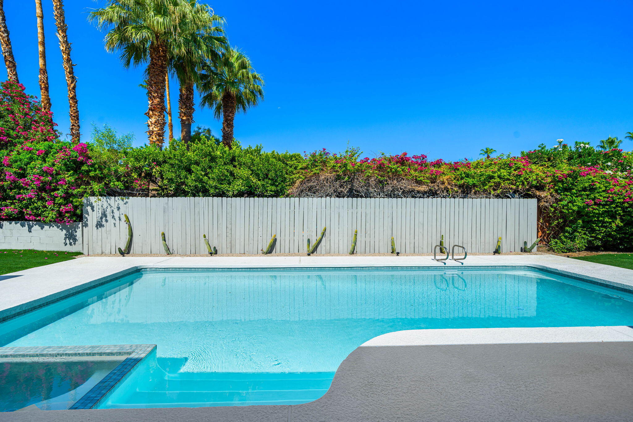 48335 Alan Circle Palm Desert, CA 92260 - Photo 30 of 33 39-web-or-mls-TKAlan_OPMG_0725_039