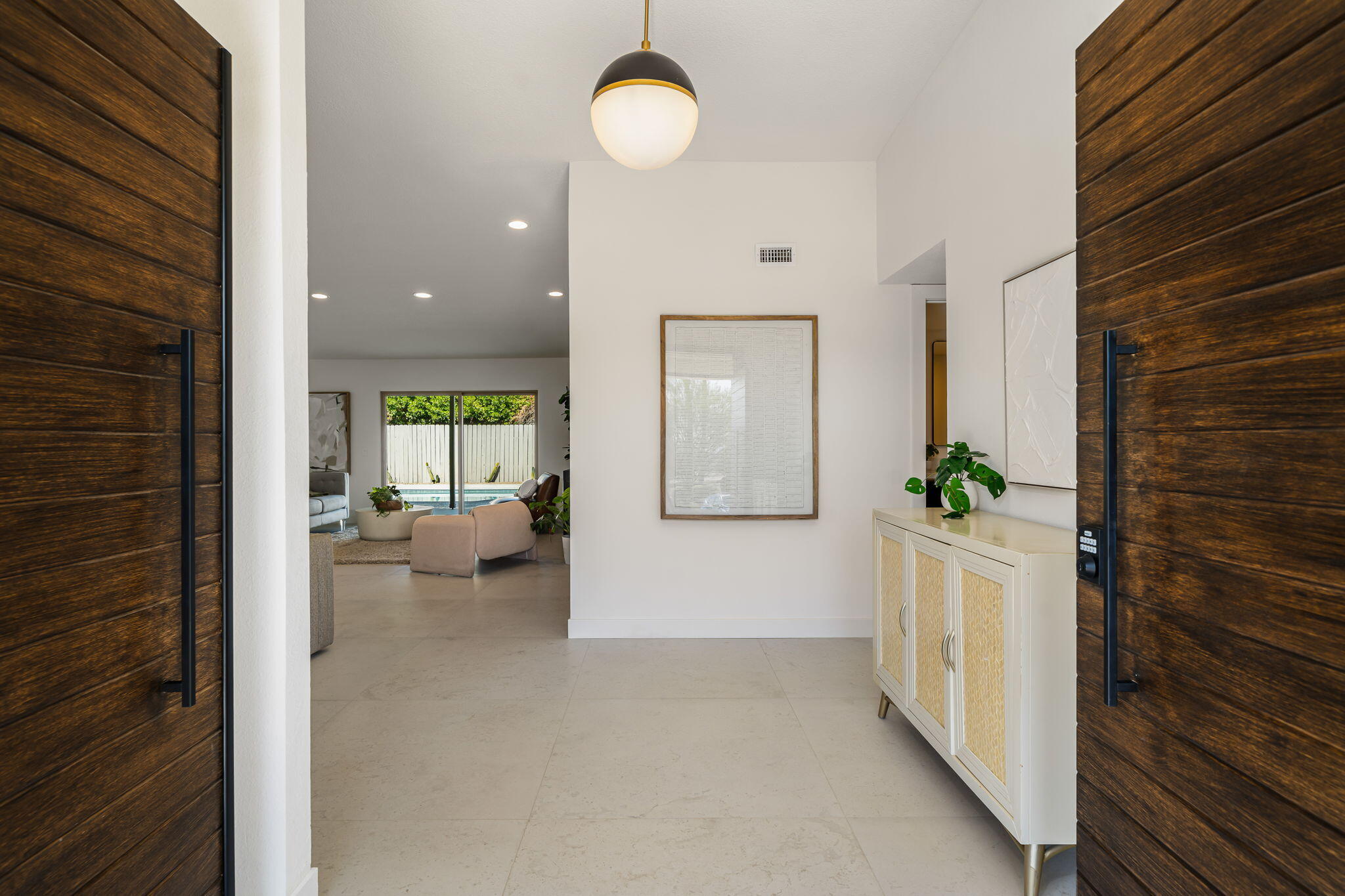 48335 Alan Circle Palm Desert, CA 92260 - Photo 8 of 33 15-web-or-mls-TKAlan_OPMG_0725_015