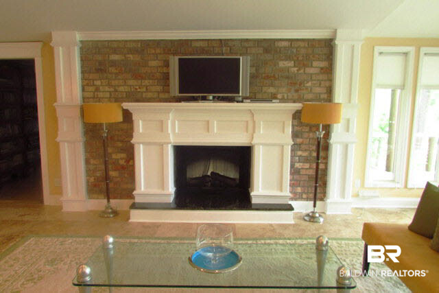9655 Wolf Creek Ridge Elberta, AL 36530 - Photo 8 of 49 Living Room