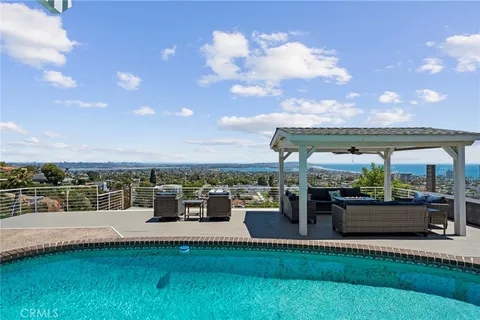 $5,250,000 | 1269 Van Nuys Street, San Diego, CA 92109
