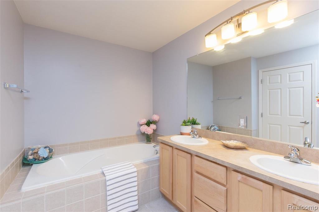 3153 Asher Road Ann Arbor, MI 48104 - Photo 26 of 32
