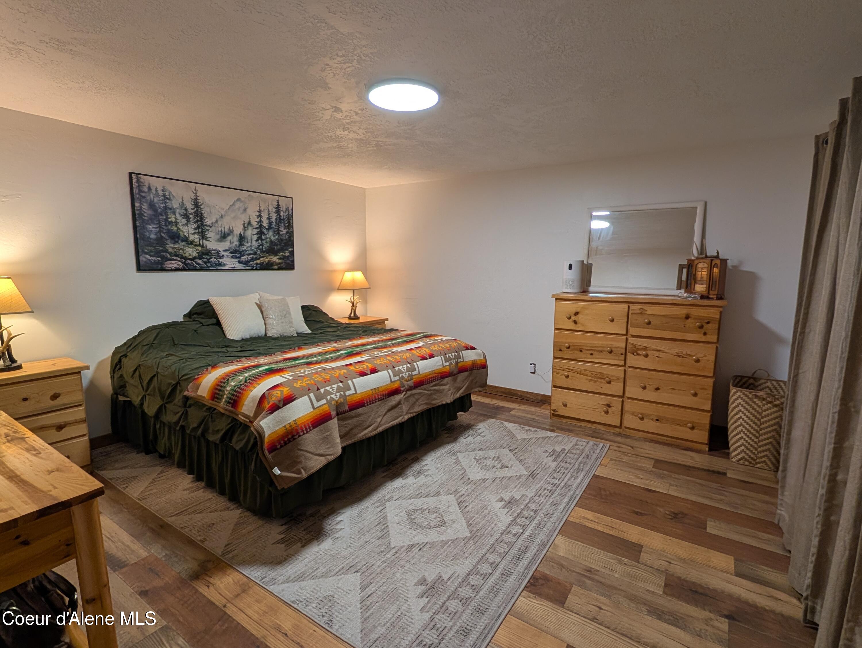 3115 Cherry Creek Road St. Maries, ID 83861 - Photo 15 of 52 3115 Cherry Creek Master bedroom pic1