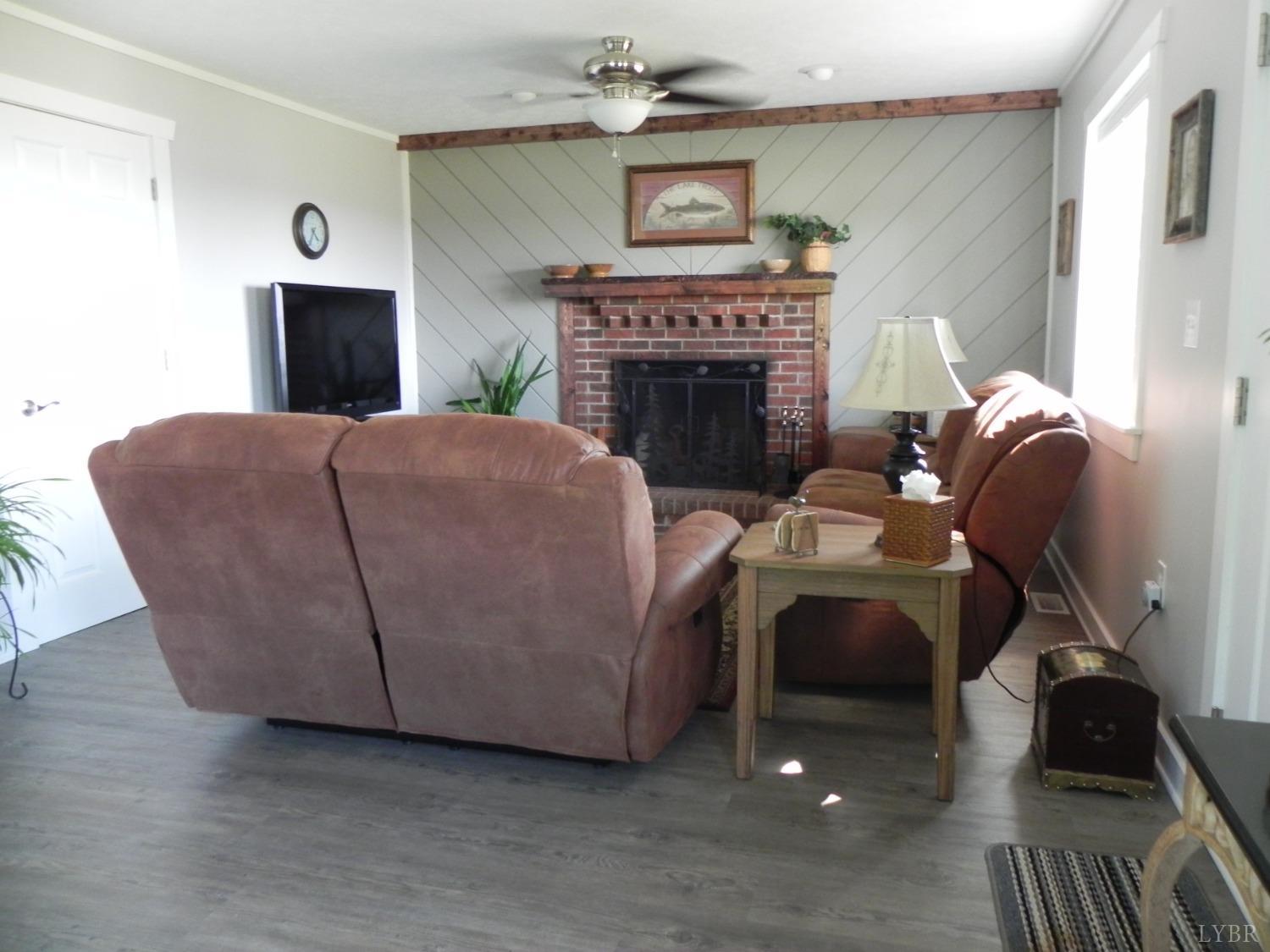 3432 Bibee Road Gretna, VA 24557 - Photo 8 of 21 Gallery Image 8
