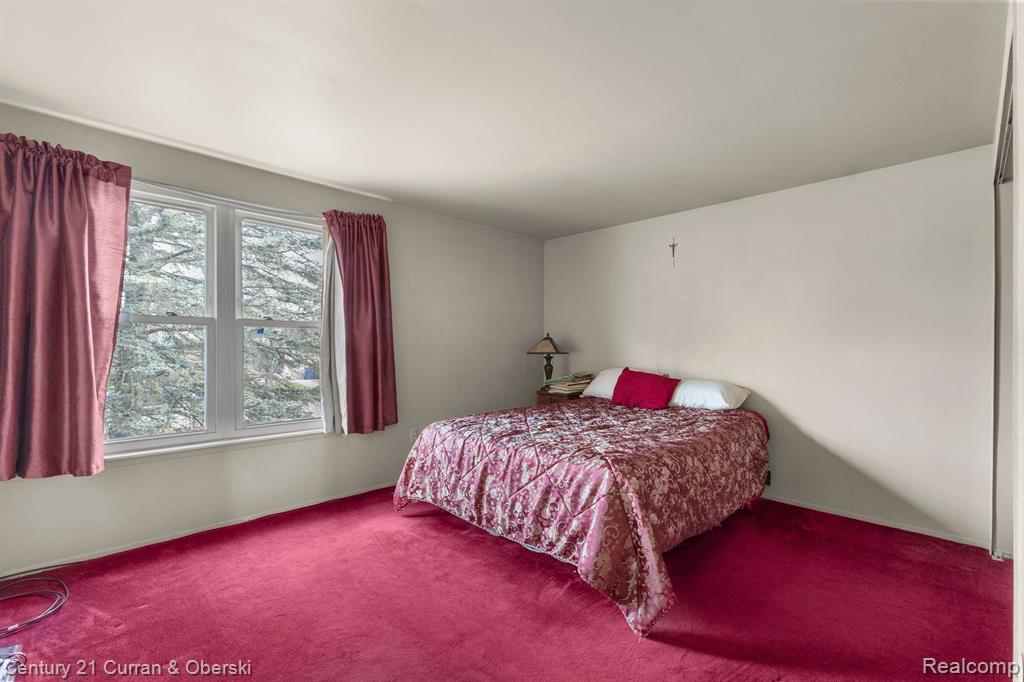45223 Rudgate Road Canton, MI 48188 - Photo 17 of 35