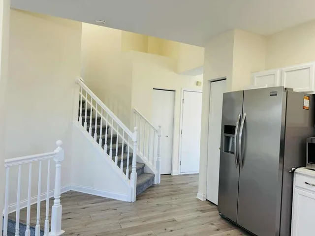 $2,700 | 425 Claire Avenue, Romeoville, IL 60446