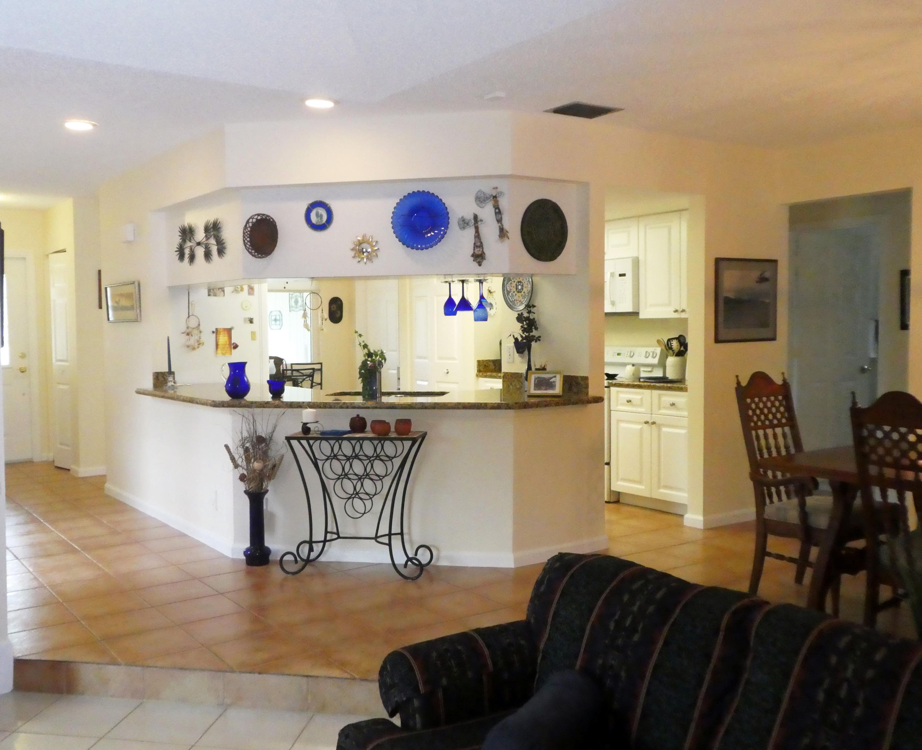 4205 Sugar Pine Drive Boca Raton, FL 33487 - Photo 10 of 21 Kitchen