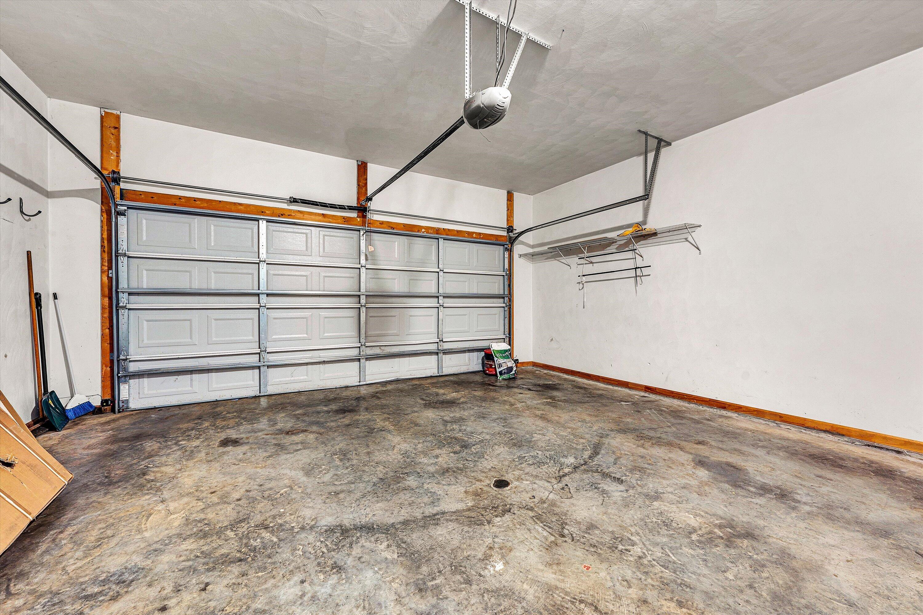 6088 Roselawn Road Roanoke, VA 24018 - Photo 17 of 49 17-SGM-09867