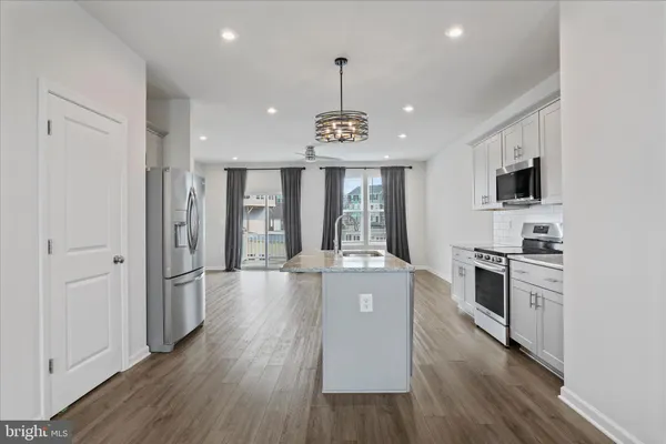 $359,000 | 135 Presidents Pointe Avenue, Ranson, WV 25438