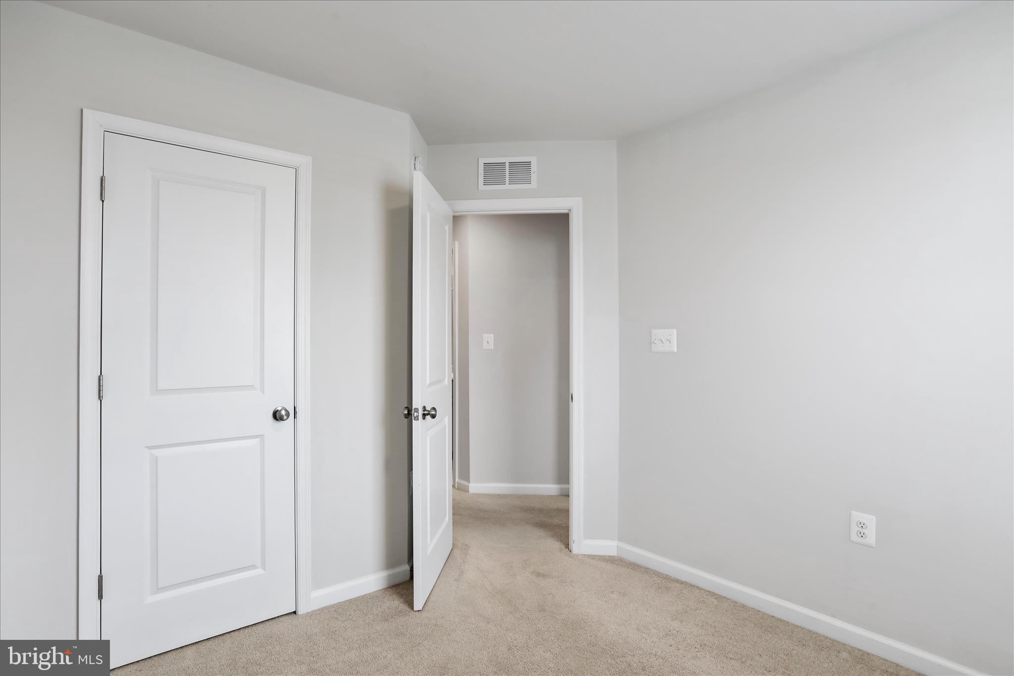 135 Presidents Pointe Avenue Ranson, WV 25438 - Photo 26 of 45