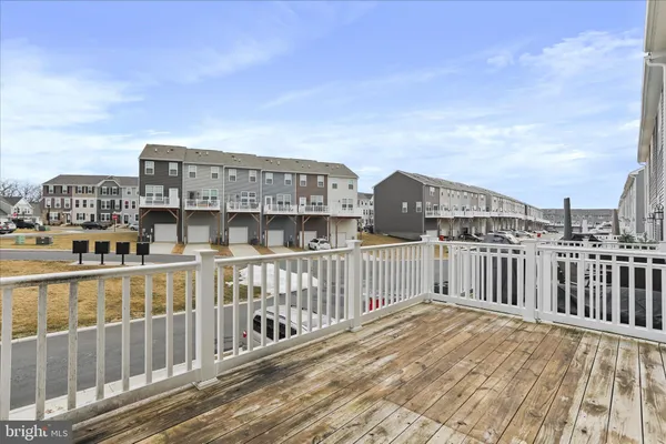 $359,000 | 135 Presidents Pointe Avenue, Ranson, WV 25438