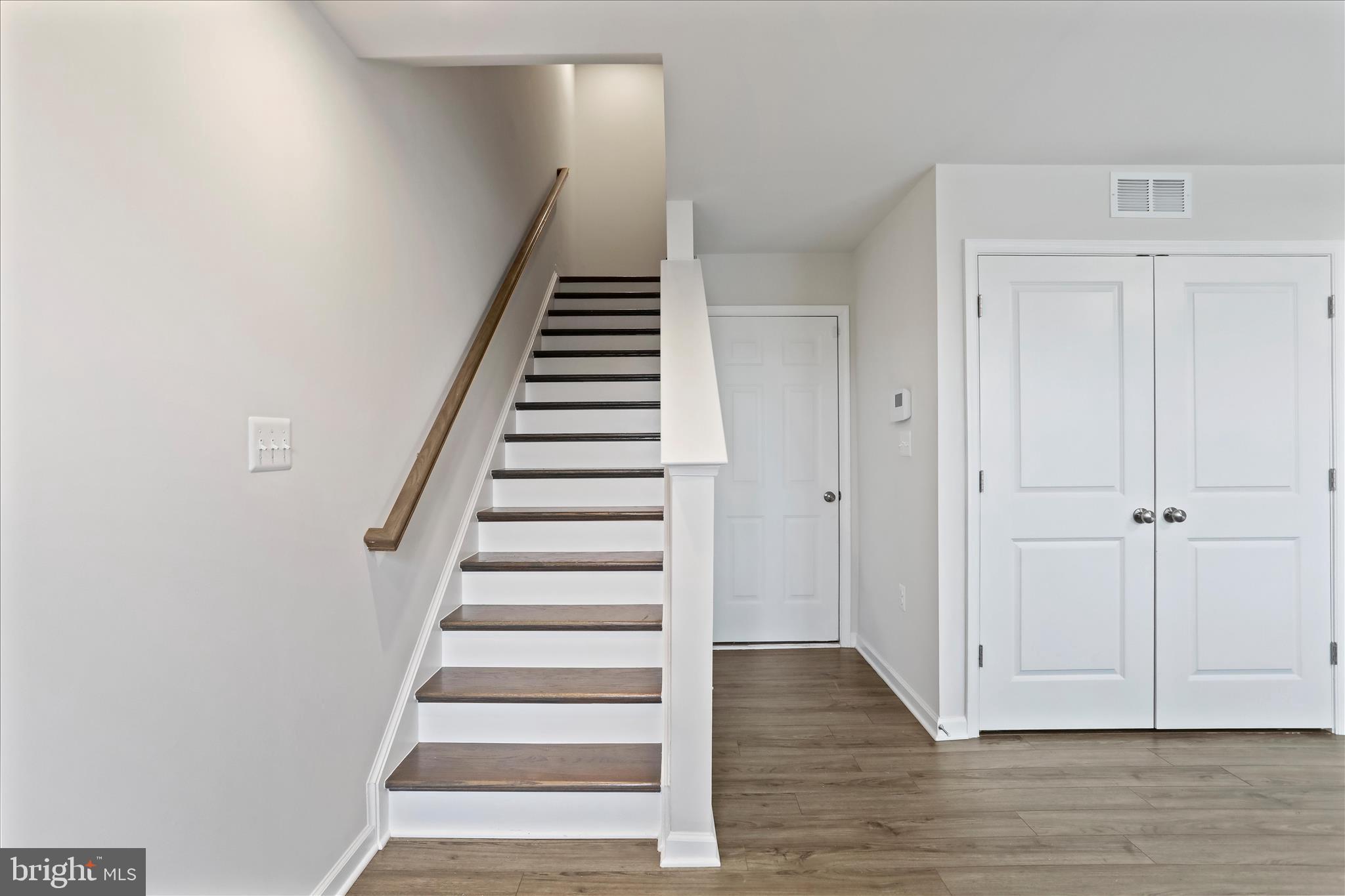 135 Presidents Pointe Avenue Ranson, WV 25438 - Photo 5 of 45