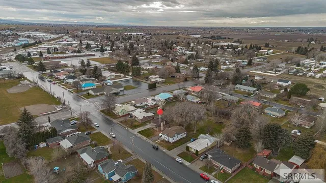 $345,000 | 328 North Park, Shelley, ID 83274